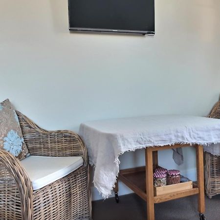 Lavender Lodge Tauranga Exterior photo